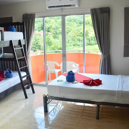 Living Room Guesthouse Ao Nang Exteriör bild
